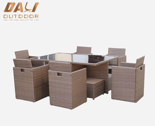 Фабрика хорошего качества Алюминиевая плетеная уличная мебель PE Rattan Garden Обеденный стол и стулья для патио